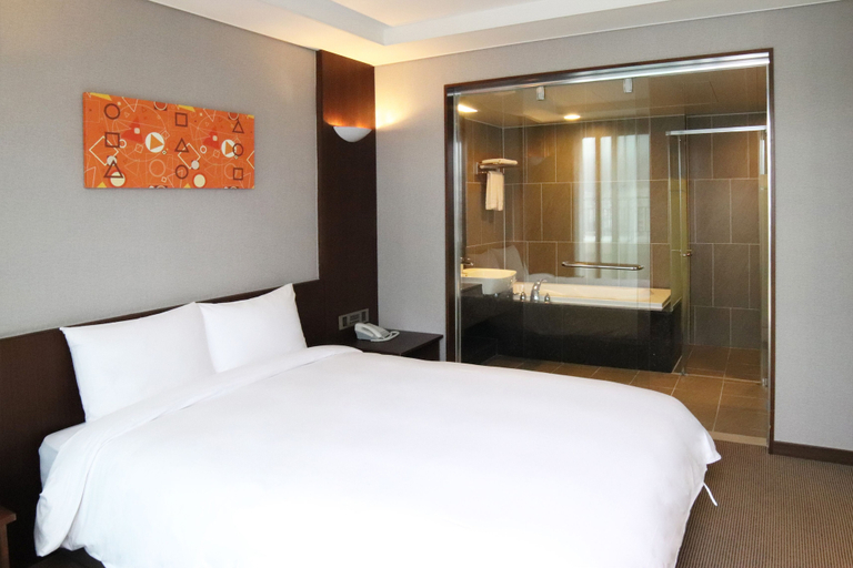 Bedroom 3, M-Stay Hotel Jeju, Seogwipo