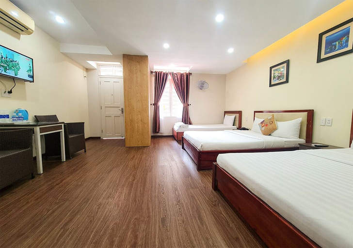 Bedroom 4, Quan Quan Hotel, Da Nang