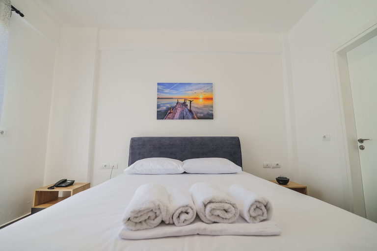 Bedroom 3, Vullkan Hotel, Sarandës