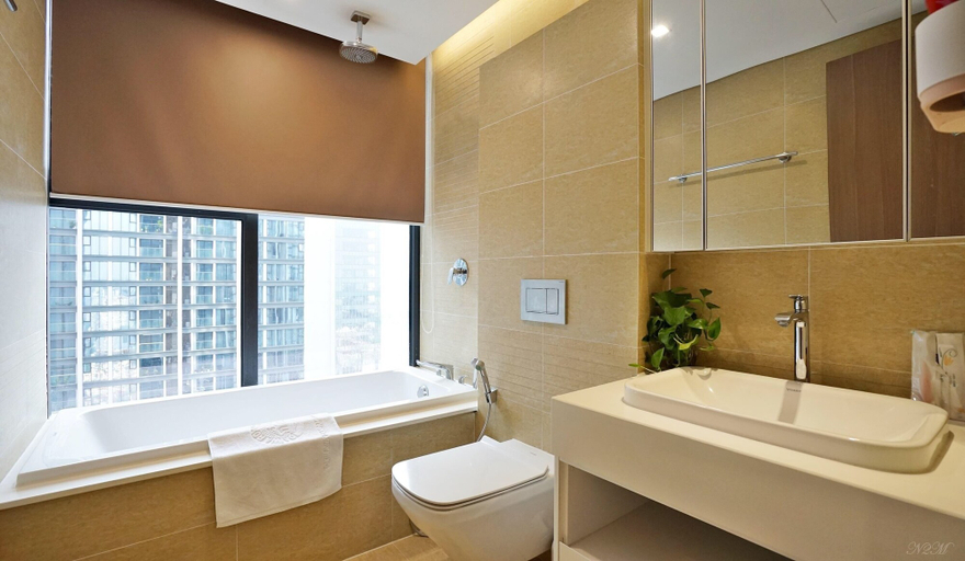 Bathroom 4, Vinhomes Metropolis by QMP, Ba Đình