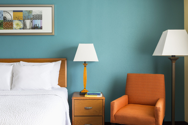 Bedroom 2, Fairfield Inn by Marriott Muncie, Delaware