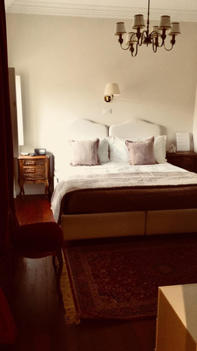 Bedroom 3, Principessa Di Savoia, Cuneo