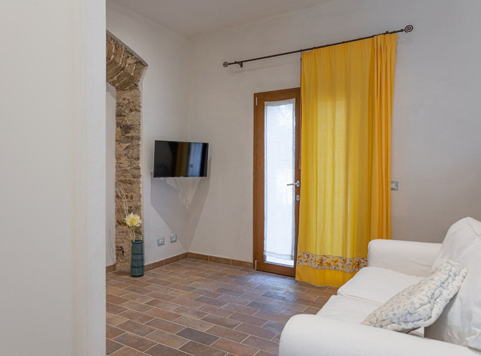 Others 4, Agriturismo San Giuseppe, Livorno