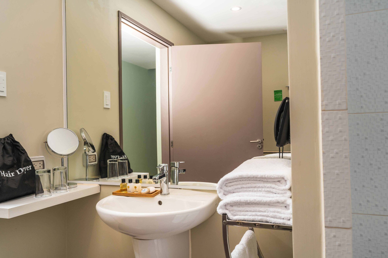 Bathroom 5, Casa Andina Select Paracas, Pisco