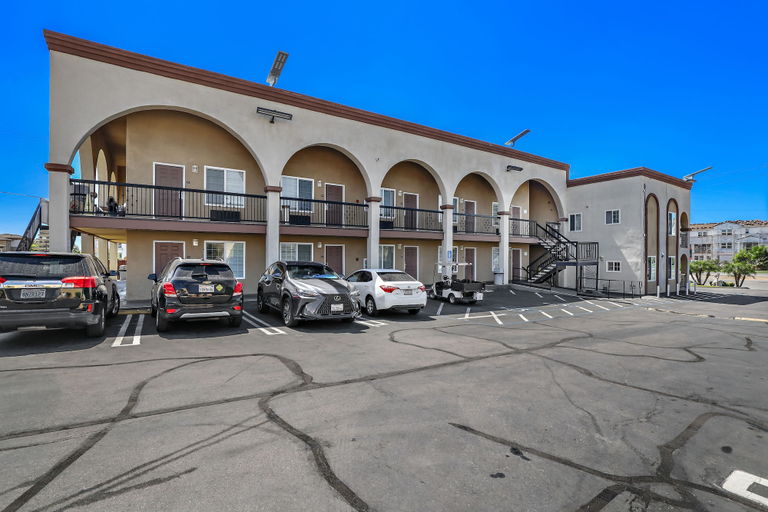 Exterior & Views 5, Motel Mediteran Escondido, San Diego