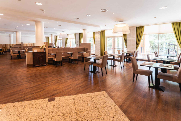 Food & Drinks 4, PLAZA Premium Wien, Wien