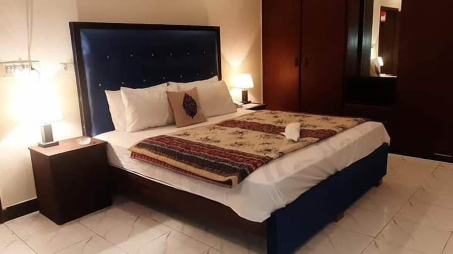 Bedroom 5, Hotel Royal Defence, Lahore