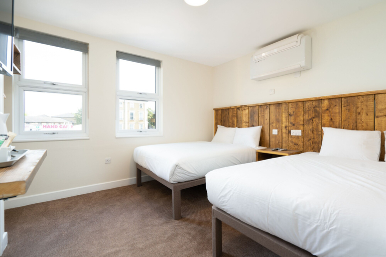 Bedroom 3, Hotel DC, London