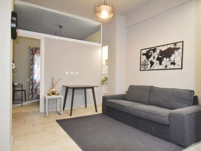 Others 4, Petite Apartment, Attica