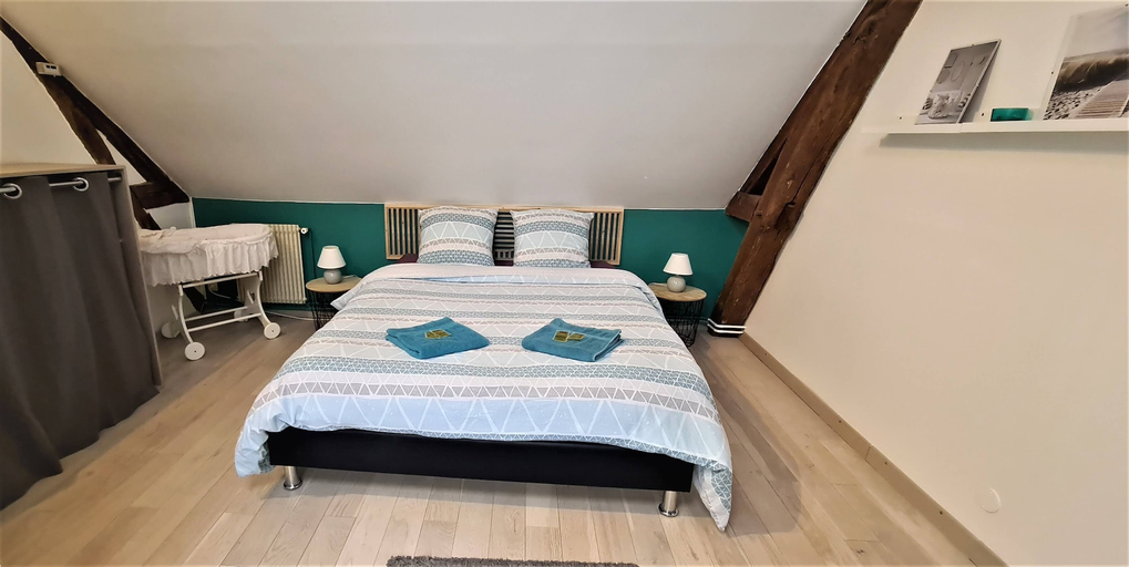 Bedroom 4, Cottage Atypique, Indre-et-Loire