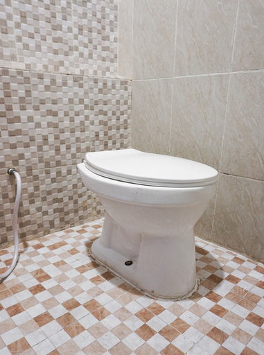 Bathroom, SPOT ON 92221 Pondok Cahaya, Gowa