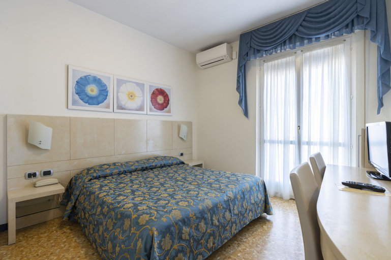 Bedroom 11