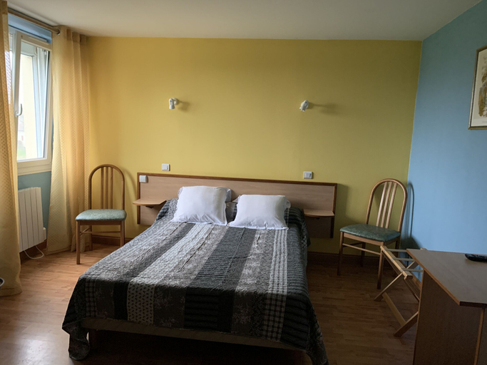 Bedroom 5, Domaine Le Colombié, Lot