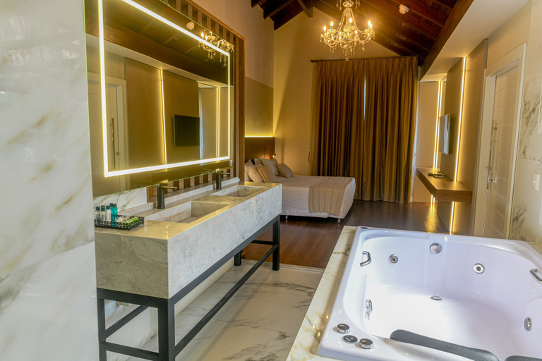 Bathroom 3, Hotel Kaster, Gramado