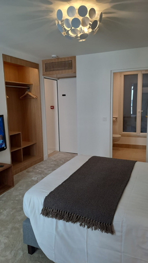 Bedroom 4, Hotel Lucien, Paris