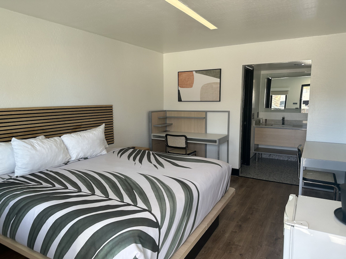 Bedroom 2, Sway Hotel Lake Havasu, Mohave