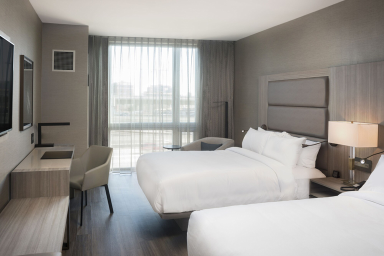 Bedroom 3, AC Hotel by Marriott Worcester, Worcester
