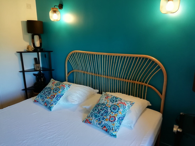 Bedroom 2, A la Maison D'hôtes, Drôme