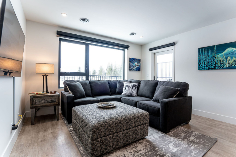 Others 1, Switchback Suite by Revelstoke Vacations, Columbia-Shuswap