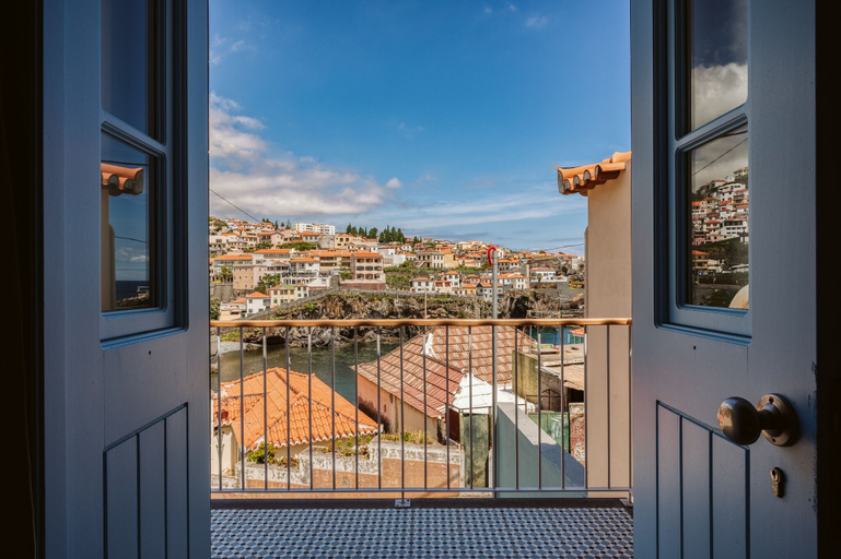 Others 3, Casa das Andorinhas - 1 Bedroom Apartment Sleeps 4, Câmara de Lobos
