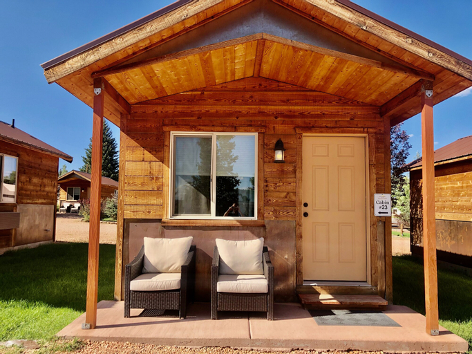 Mountain Ridge Cabins and Lodging, Garfield