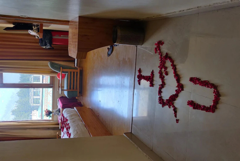 Bedroom 2, Goroomgo New Ambika Mall Road Manali, Kullu