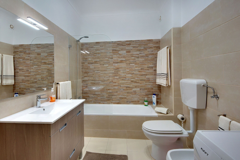 Bathroom, Apartamento do Atlantico, Albufeira