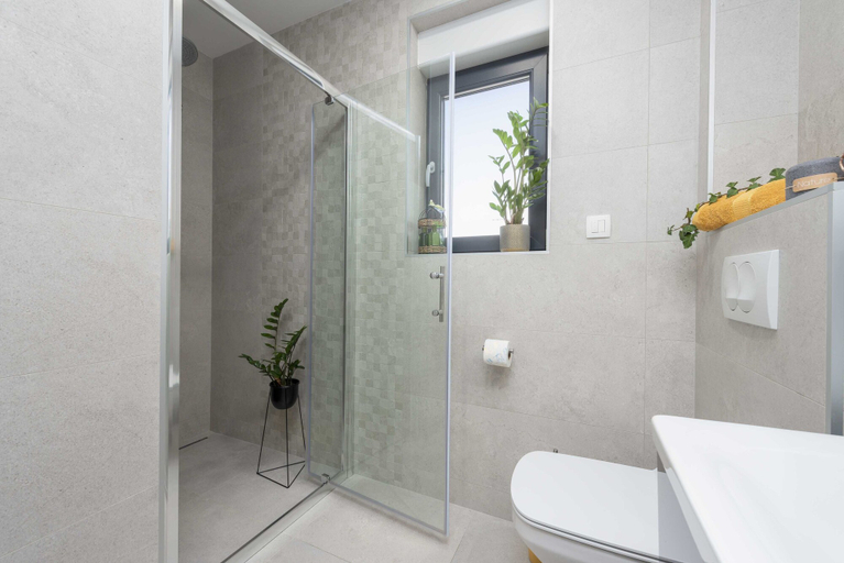 Bathroom 4, Apartment Skyline, Konavle