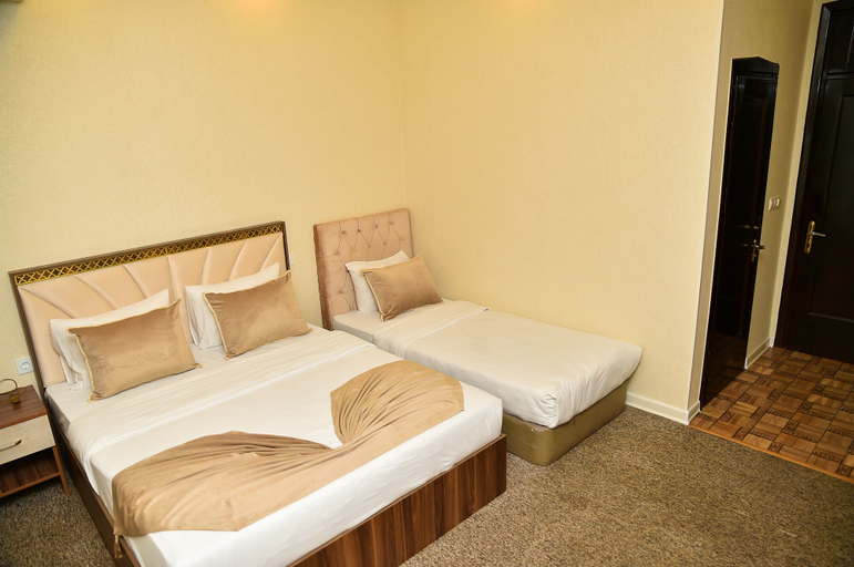 Bedroom 2, Boulevard Rigs Boutique Hotel, Baku