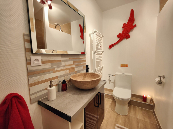 Bathroom 1