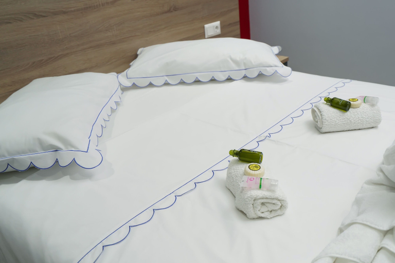 Bedroom 3, 1 Bed Apartment - Sleeps 4 - Parking, Wifi, Central Macedonia