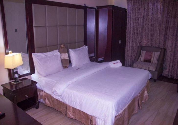 Bedroom 3, Excel Oriental Hotel & Suites, Oshodi/Isolo