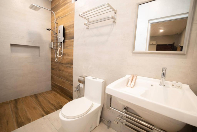 Bathroom 1