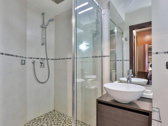 Others 5, Residence Cervinia ID 521, Aosta