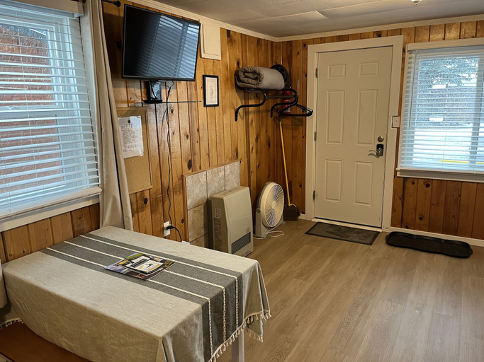 Others 5, Aspen Ridge Cabins, Rio Grande