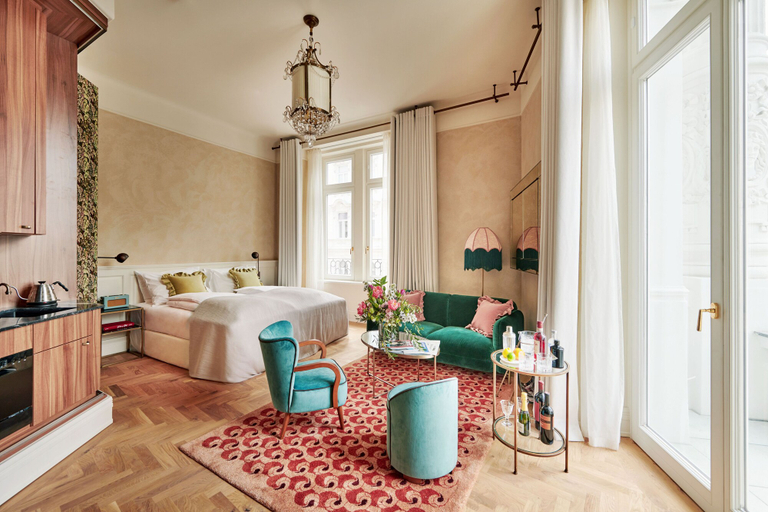 Others 3, Hotel MOTTO, Wien