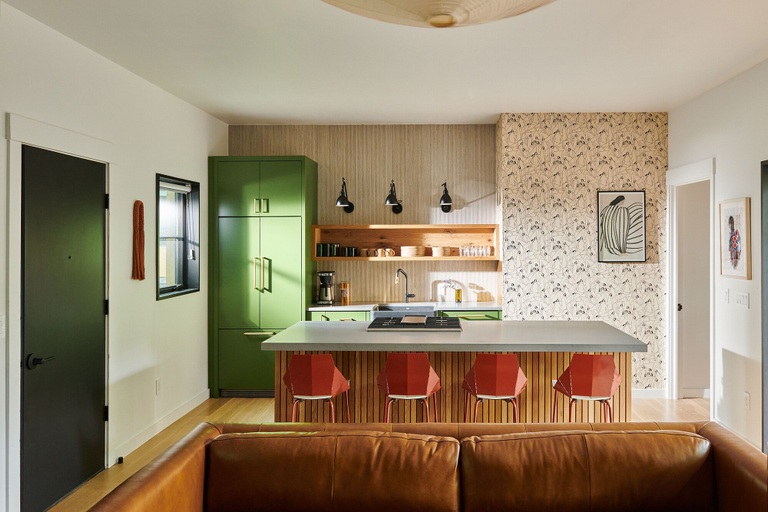 Food & Drinks 5, Woodstock Way Hotel, Ulster