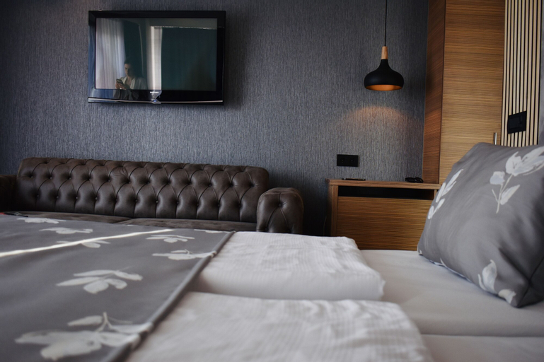 Bedroom 29
