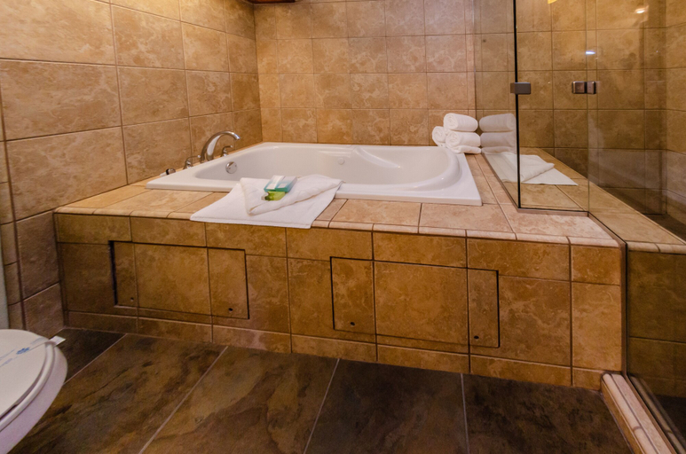 Bathroom 4, Lodge At Feather Falls Casino, Butte
