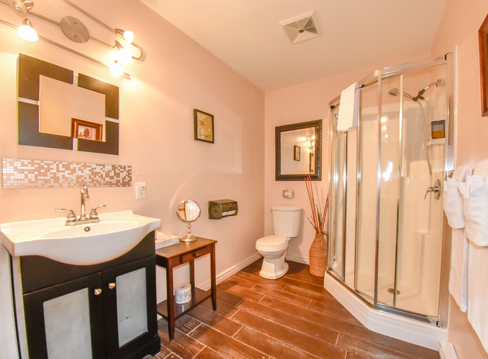 Bathroom 4, Auberge Hôtel Spa Watel, Les Laurentides