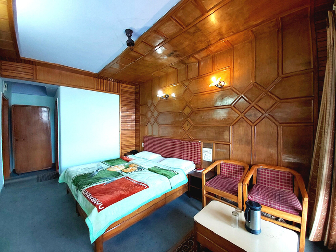 Bedroom 3, Goroomgo Radha Continental Nainital, Nainital