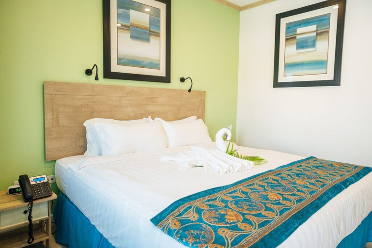 Bedroom 5, Maxwell Del Mar Hotel