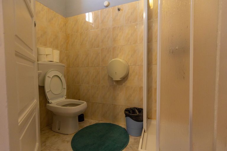 Bathroom 5, The Delight Hostel Lisbon, Lisbon