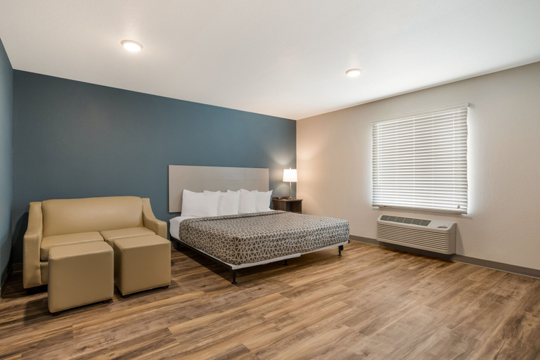 Bedroom 3, WoodSpring Suites South Brunswick - Princeton, Middlesex