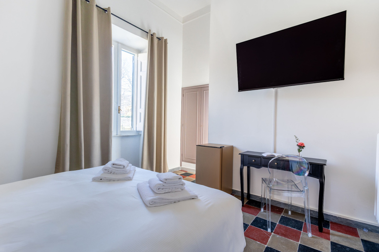Bedroom 5, Palazzo Dasso, Viterbo