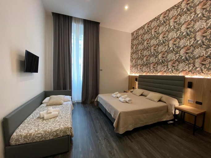 Bedroom 3, Delle Camelie, Florence