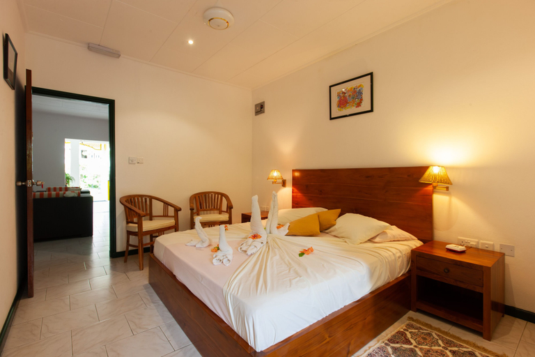 Bedroom 2, Pension Michel