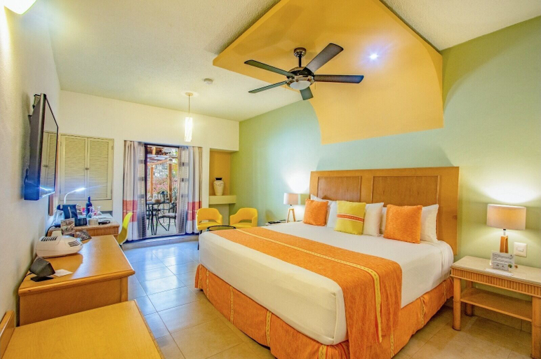 Bedroom 3, Binniguenda Huatulco & Beach Club, Dist. Pochutla