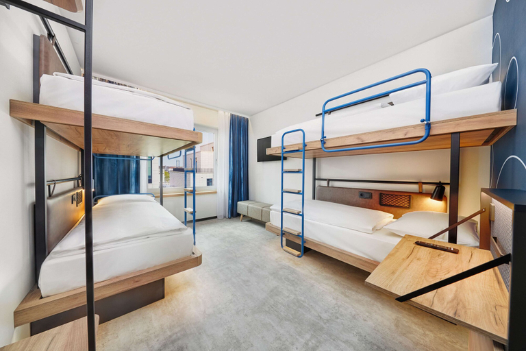Bedroom 3, H2 Hotel Düsseldorf City, Düsseldorf