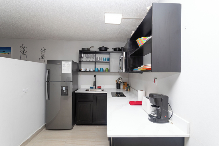 Others 5, Montego Bay Club Apartments
